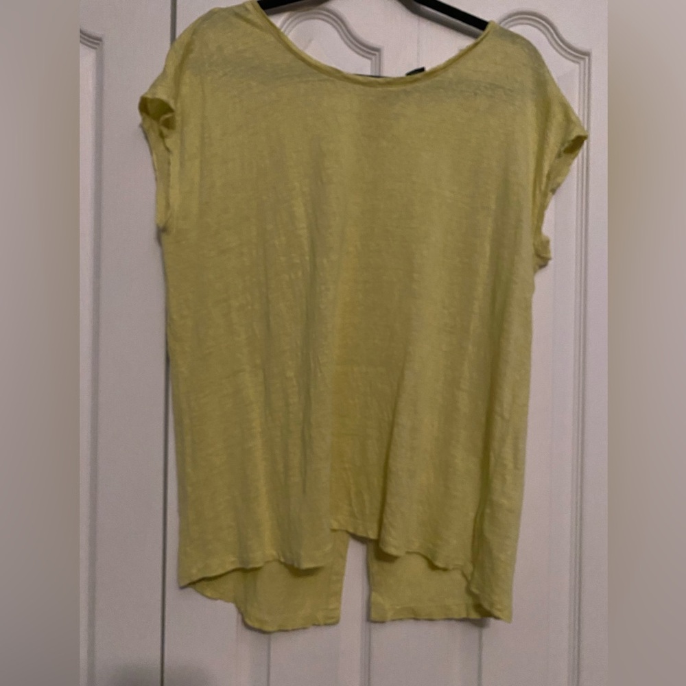 Tahari 100% Linen Pastel yellow Cap Sleeve T-Shirt